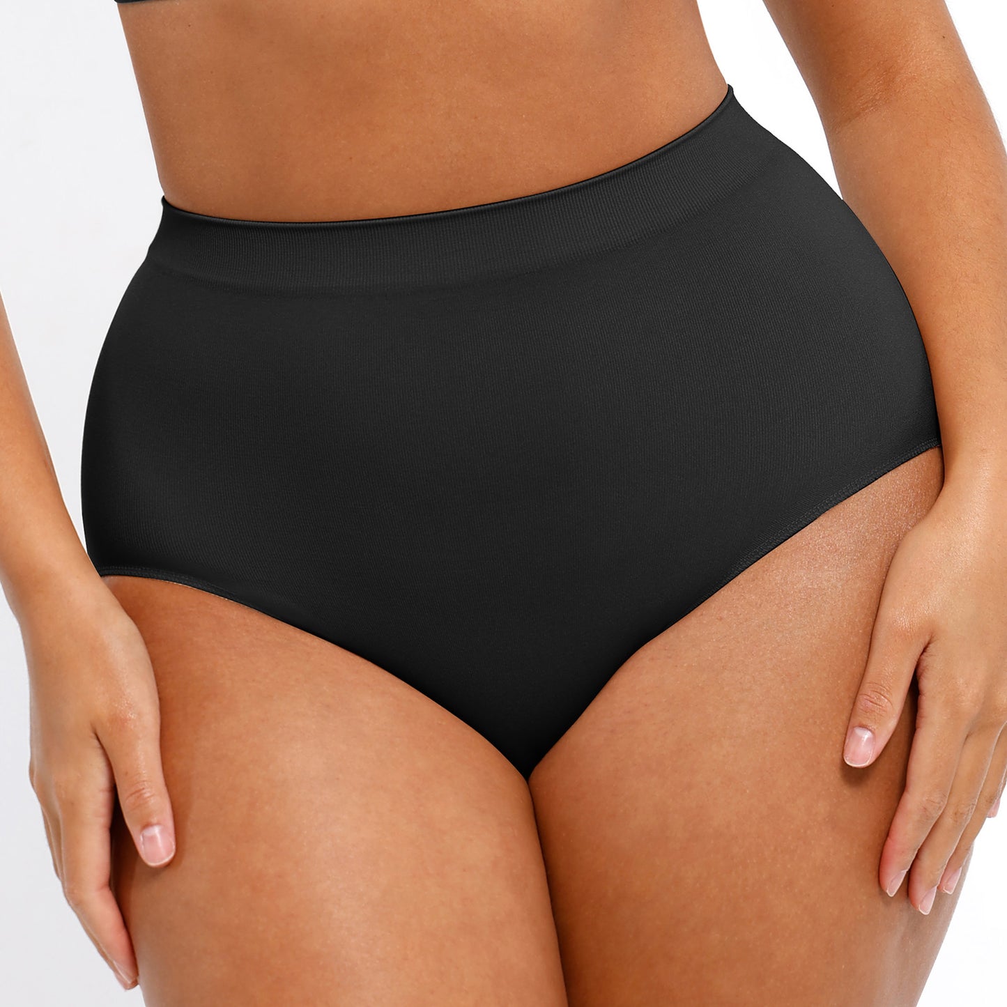 Le Shorty Galbe Infini — Collection L’Invisible