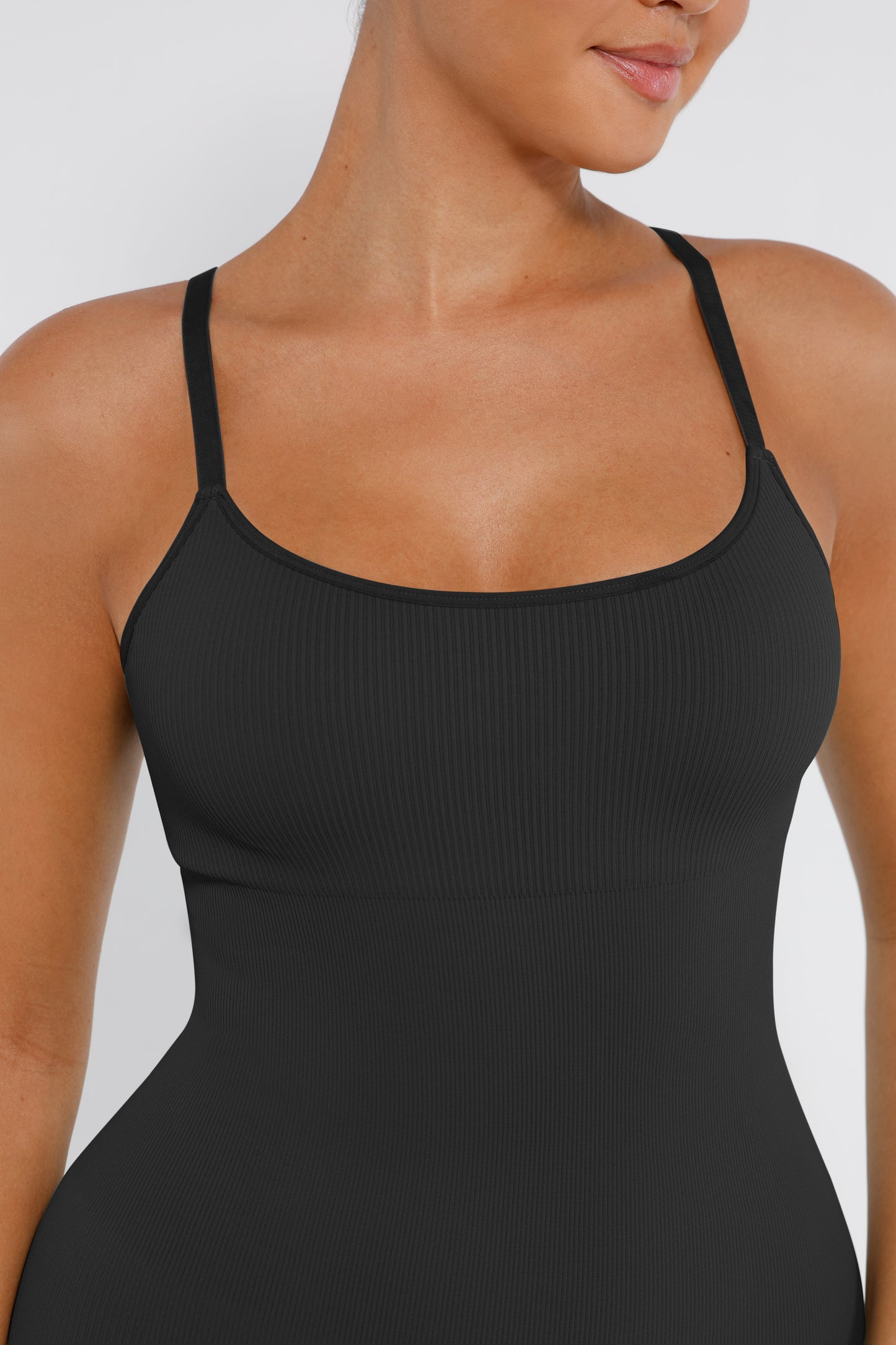 Le Body Signature Côtelé — Collection L’Essentiel