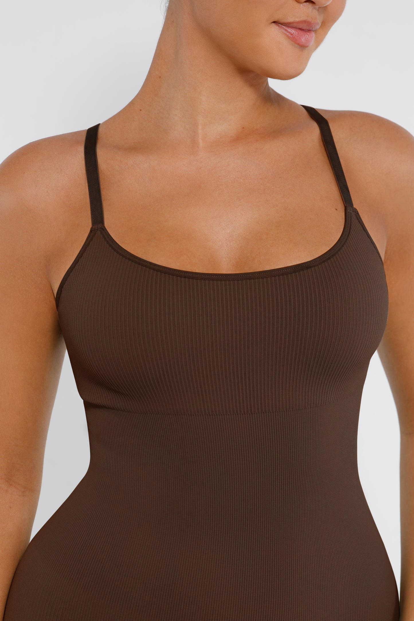 Le Body Signature Côtelé — Collection L’Essentiel