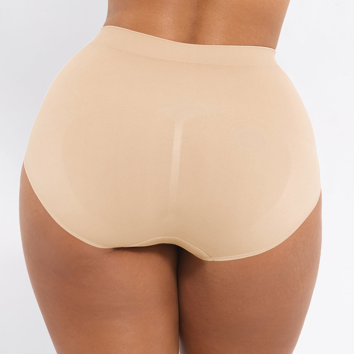 Le Shorty Galbe Infini — Collection L’Invisible